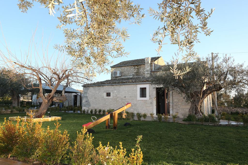 Serravalle Relais & Country Villa With Private Pool - Esclusive Use Кьярамонте-Гульфи Номер фото