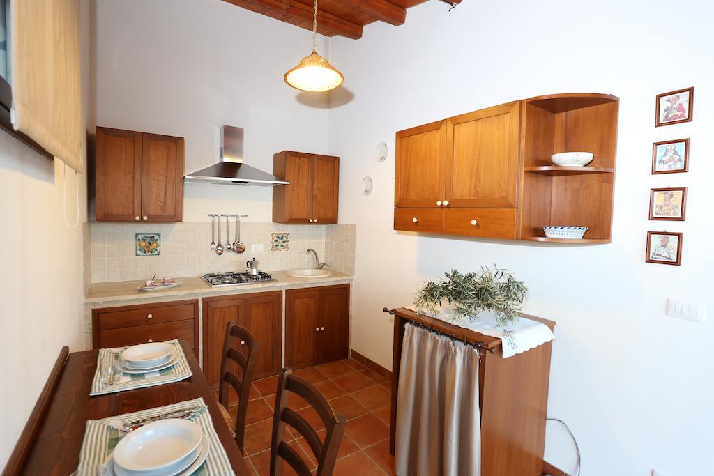 Serravalle Relais & Country Villa With Private Pool - Esclusive Use Кьярамонте-Гульфи Номер фото